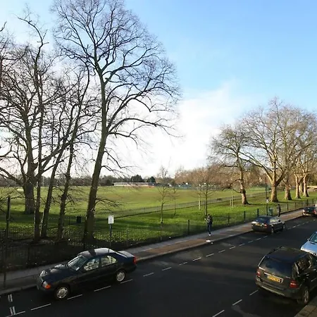 Glorious View Over The Park Londres Exterior foto